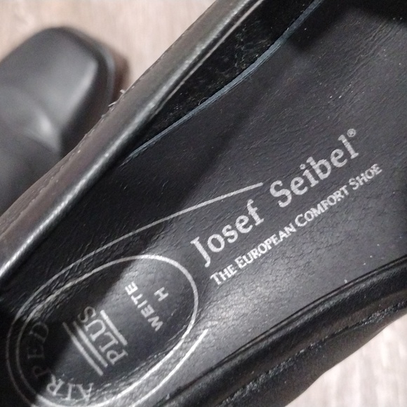 Josef Seibel black elastic and leather loafers. Mint condition. Size 10.5 - Picture 4 of 12